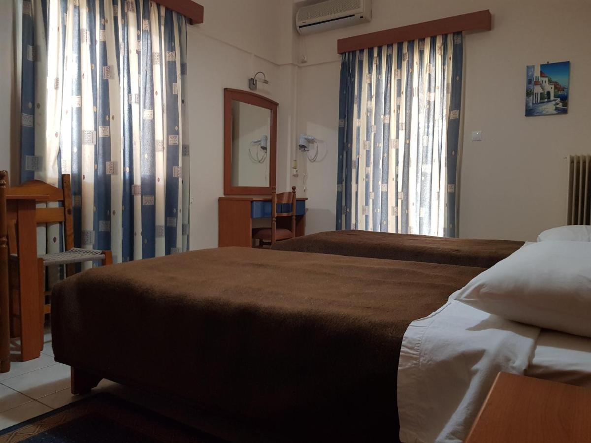 Hotel Ionion Kastro-Kyllini Esterno foto